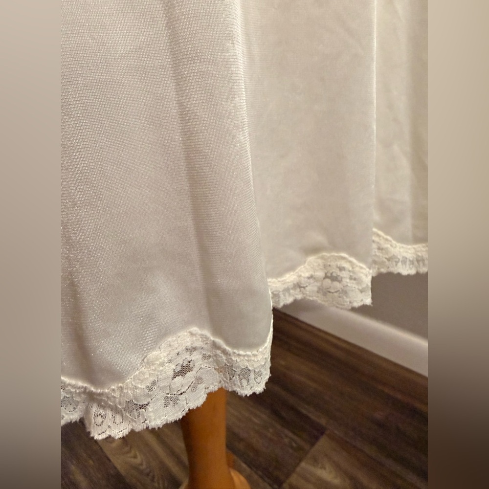 Vintage Ivory Lace Nylon Slip Dress Nightgown Bias Cut Bridal Lingerie S - Picture 7 of 13